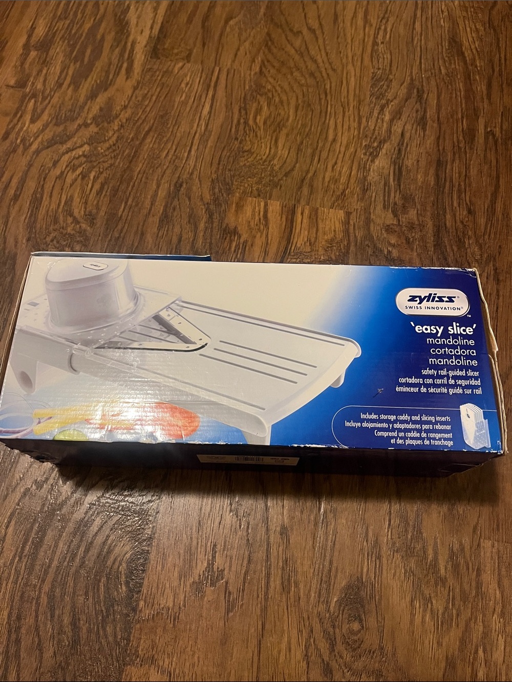 Easy Slice White Mandoline Slicer with different blades. Great condition,